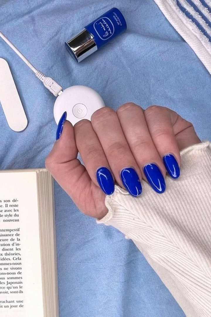 Le Mini Macaron - Neglelak Gel COL036 - Blue Raspberry