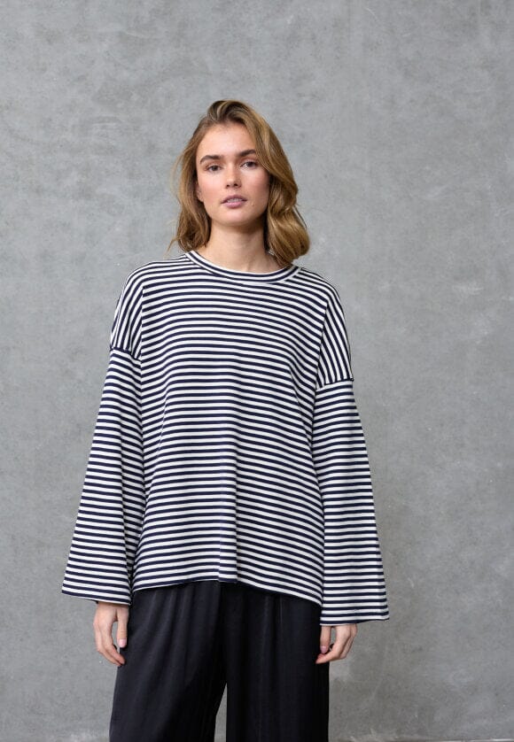 Love & Divine - Love1505 19642 - 116 - Cream/Navy Bluser 