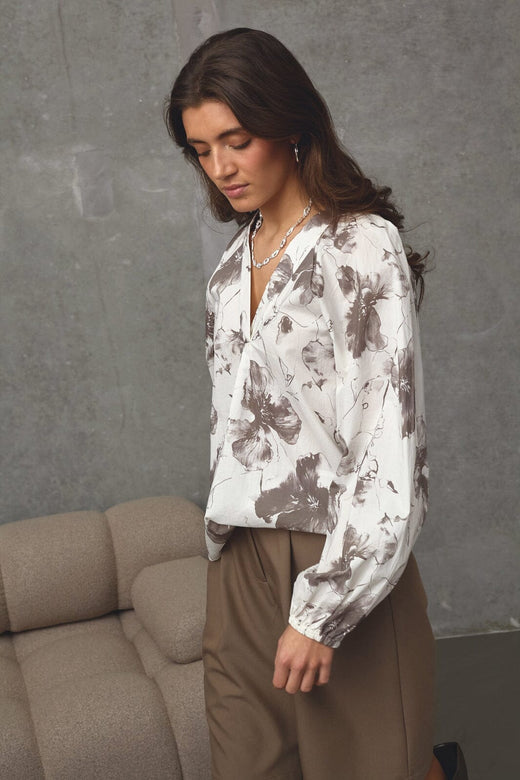 Love & Divine - Love1528 19803 - 814 - Brown Flower Bluser 