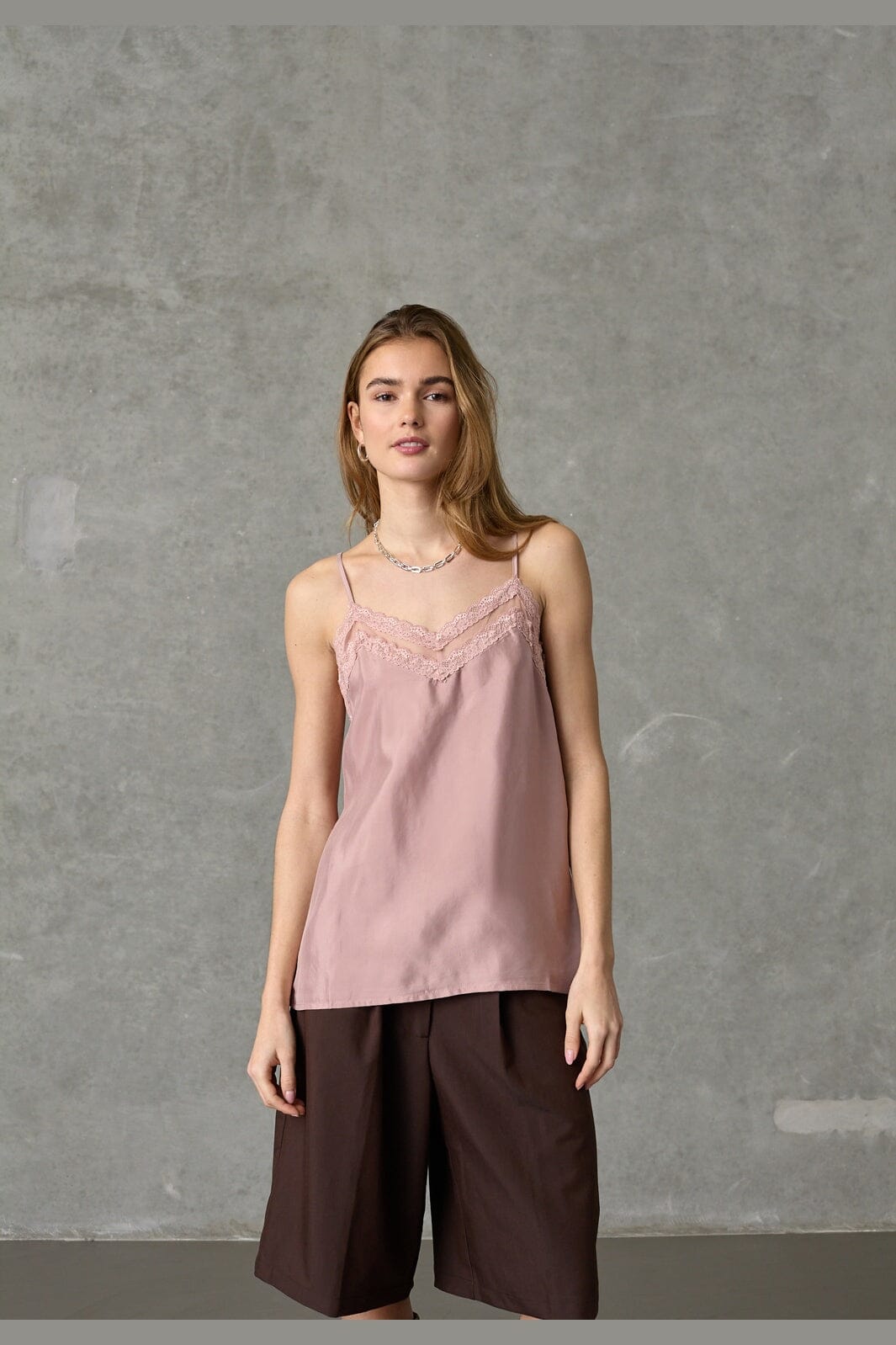 Love & Divine - Love1556 19904 - 513 - Mauve