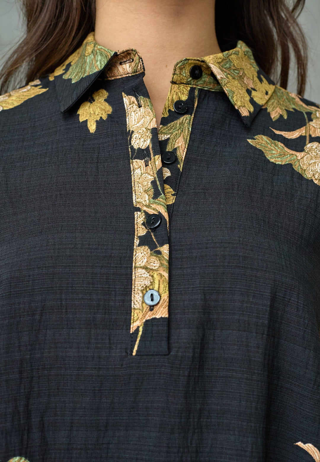 Love & Divine - Love441-43 20102 - 001 - Black Paisley Kjoler 