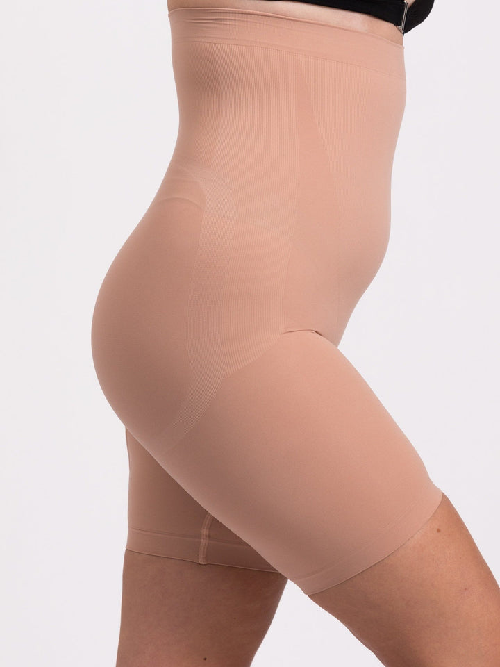 Lykkeland Ateliér - Alturra Highwaist Shaping Shorts - Tan