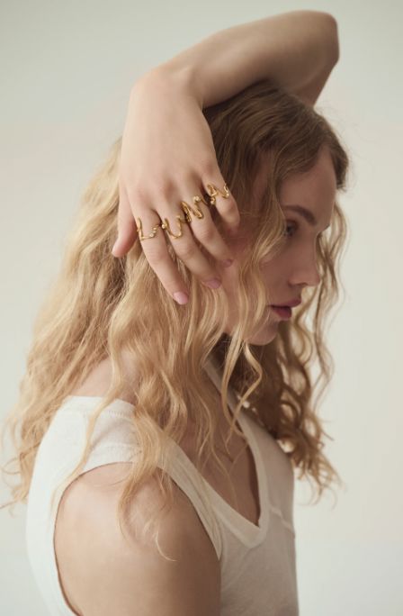 Maanesten - U Alphabet Ring - 4947a Ringe 