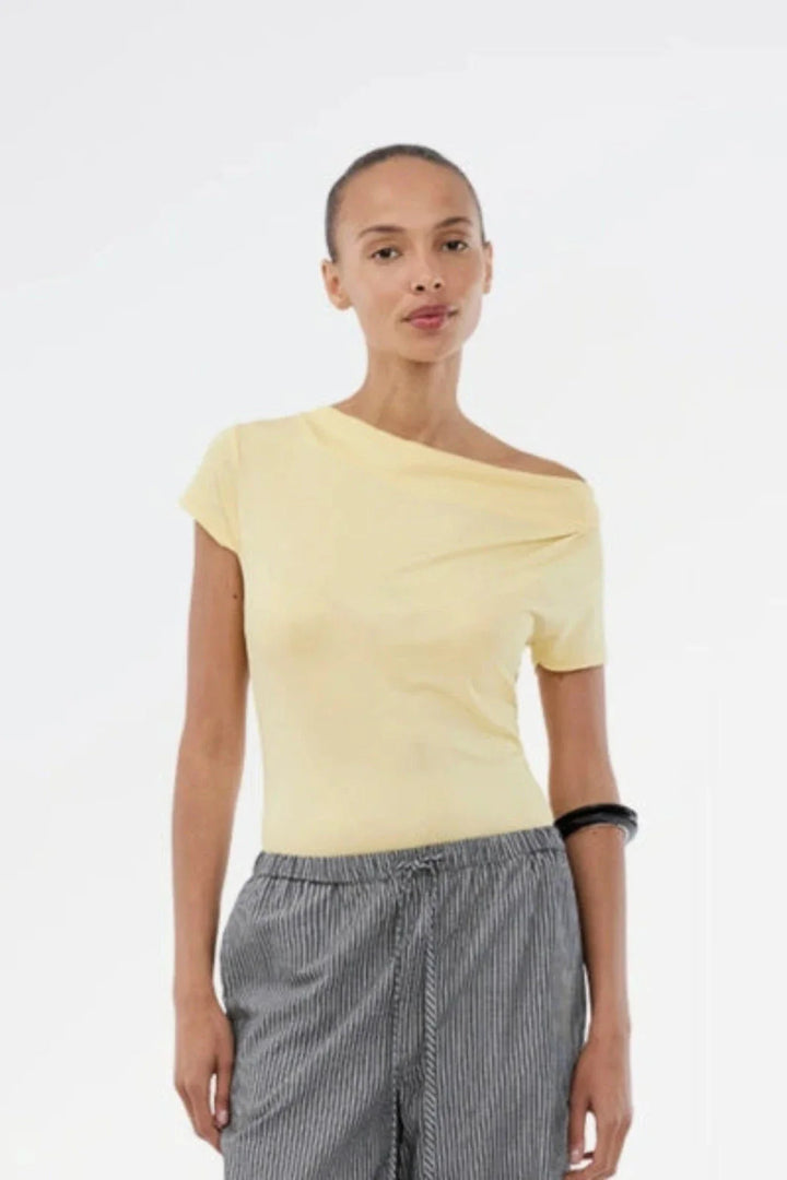 Modström - Himamd Drapy T-Shirt 59050 - 5000 - Jojoba T-shirts 