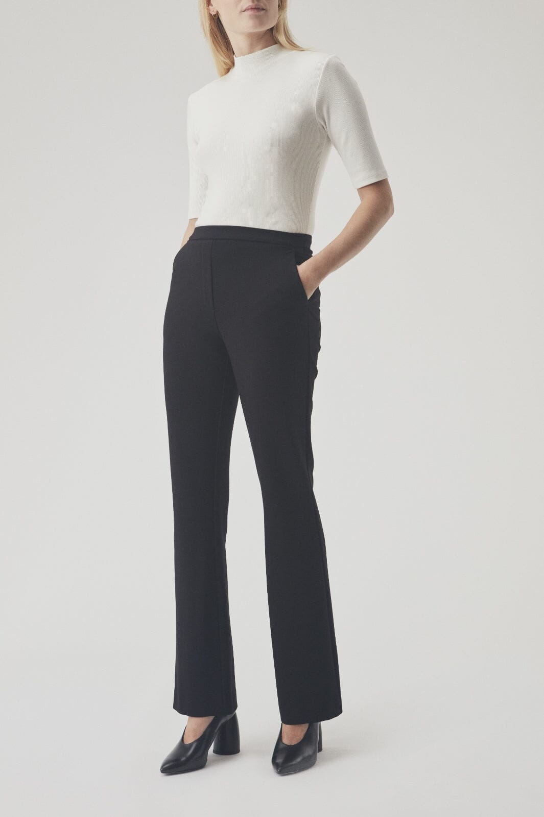 Modström - Tanny Flare Pants - 7090 Black
