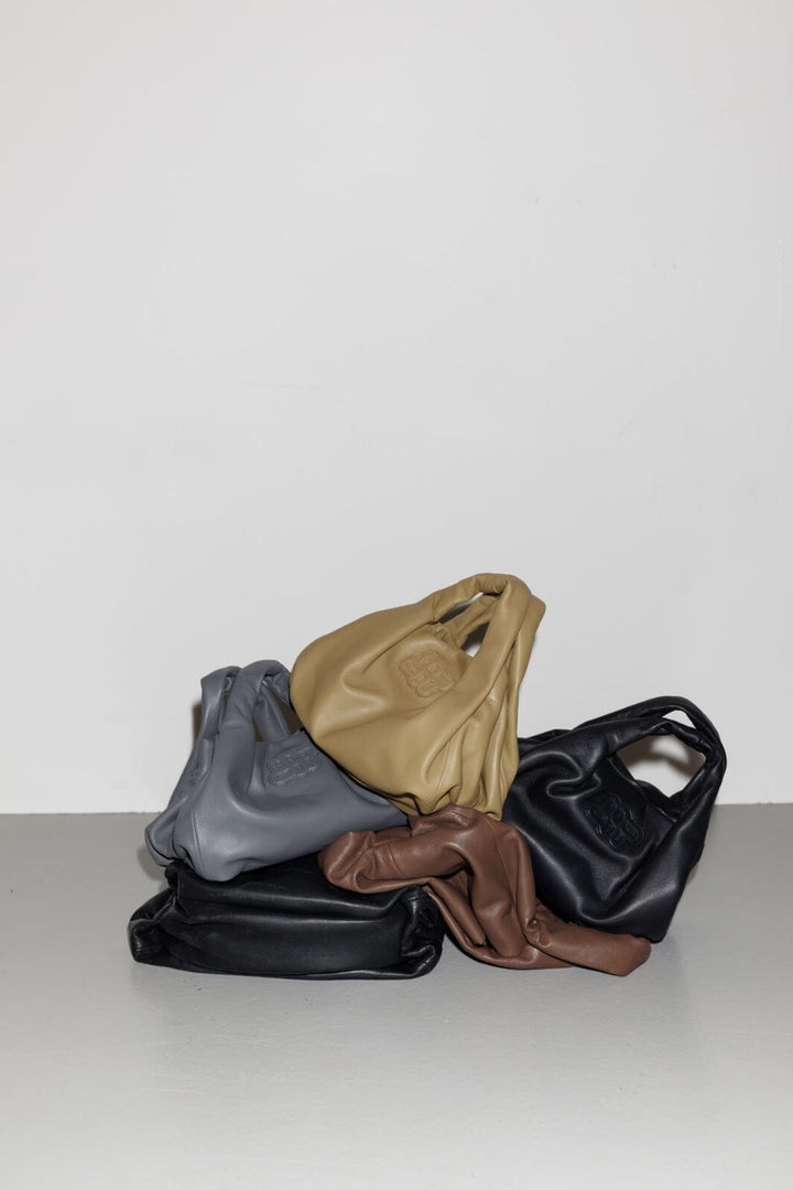 Munthe - Mtlixia 254191525452 - Black Tasker 