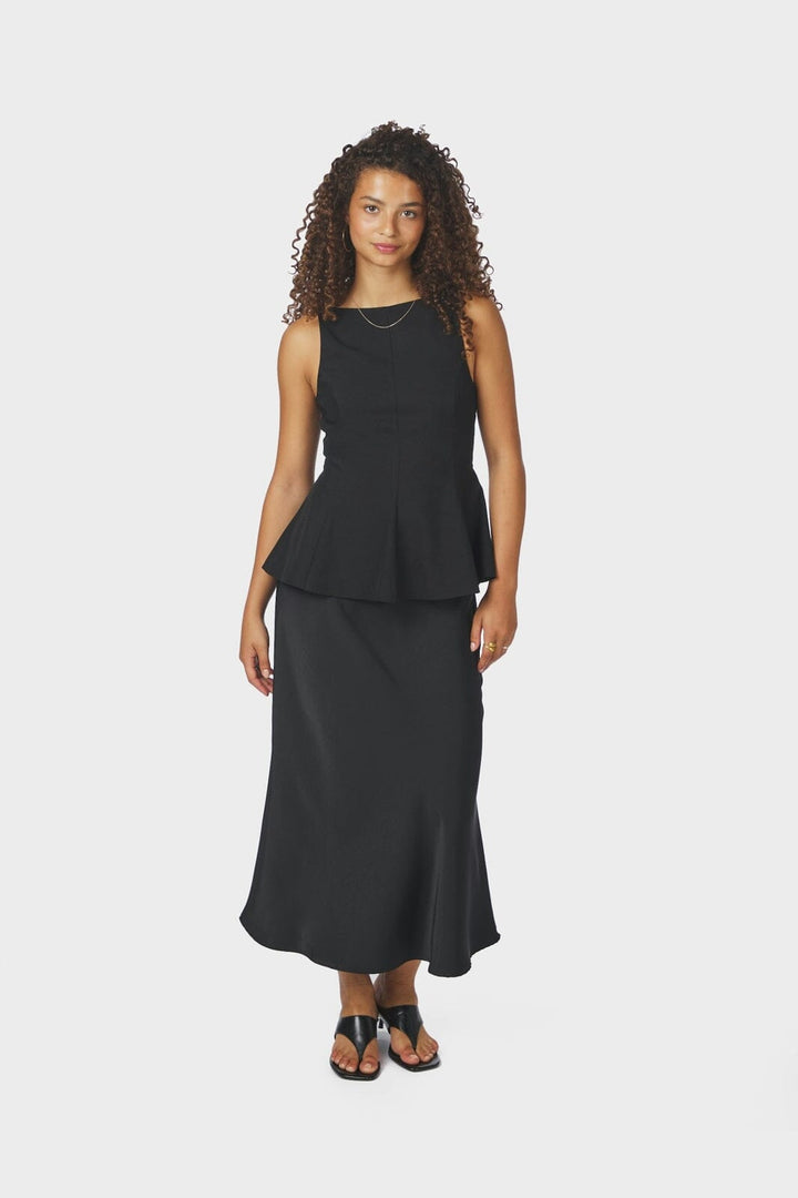 Neo Noir - Agape Structure Tie Top 166980 - 100 - Black