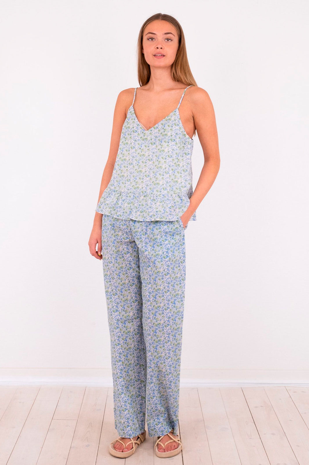 Neo Noir - Airlia Ocean Breeze Top - Light Blue