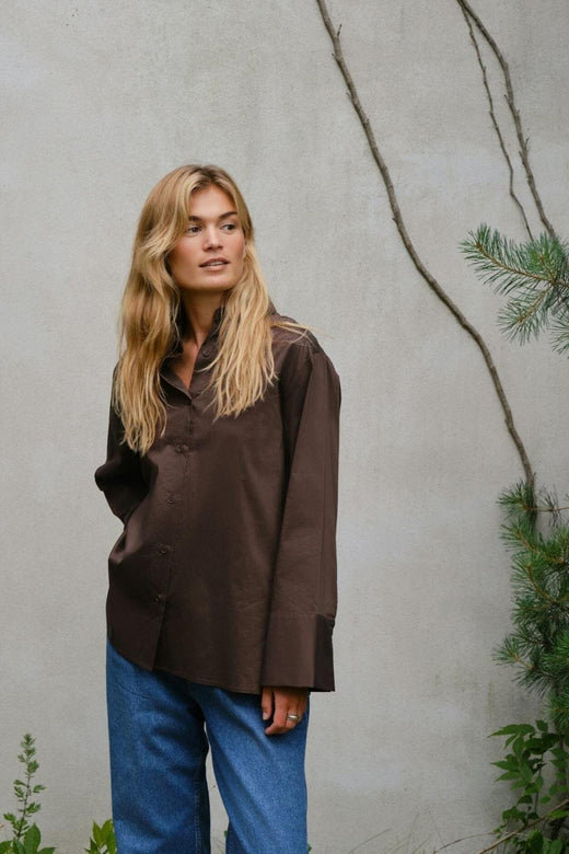 Neo Noir - Dita Poplin Shirt 166159 - 584 - Chocolate Brown Skjorter 