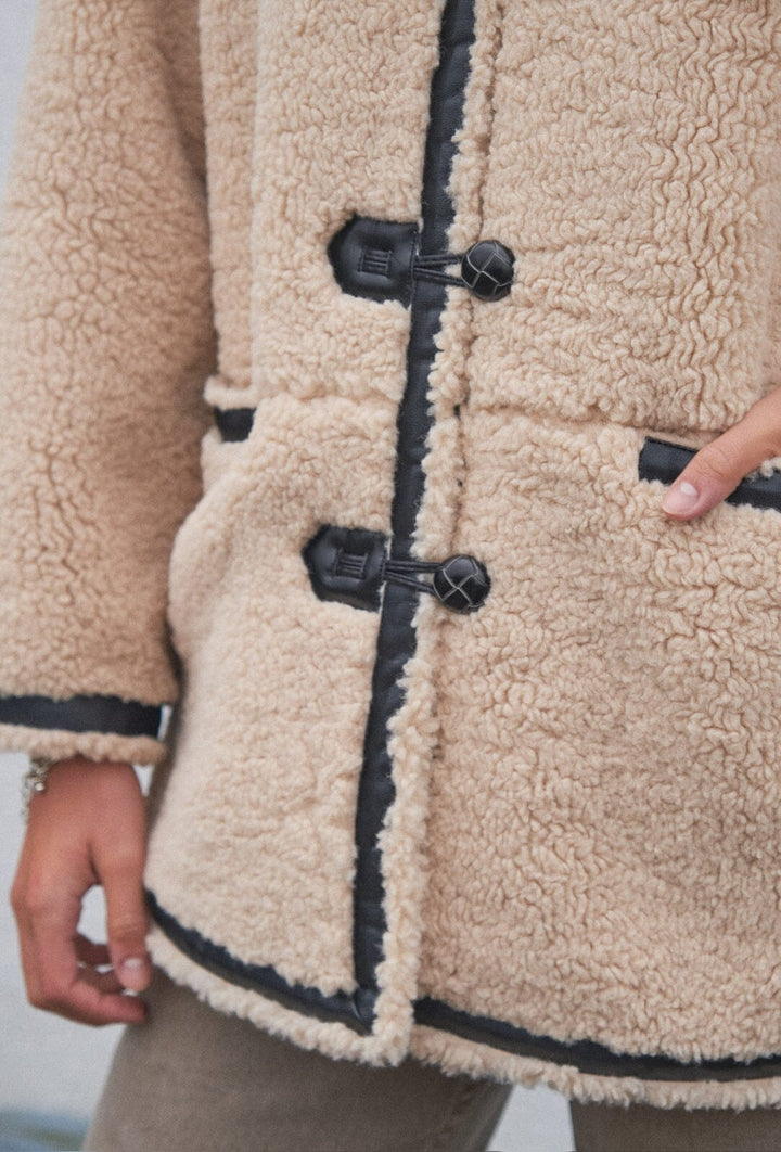 Neo Noir - Fanny Teddy Jacket - Camel