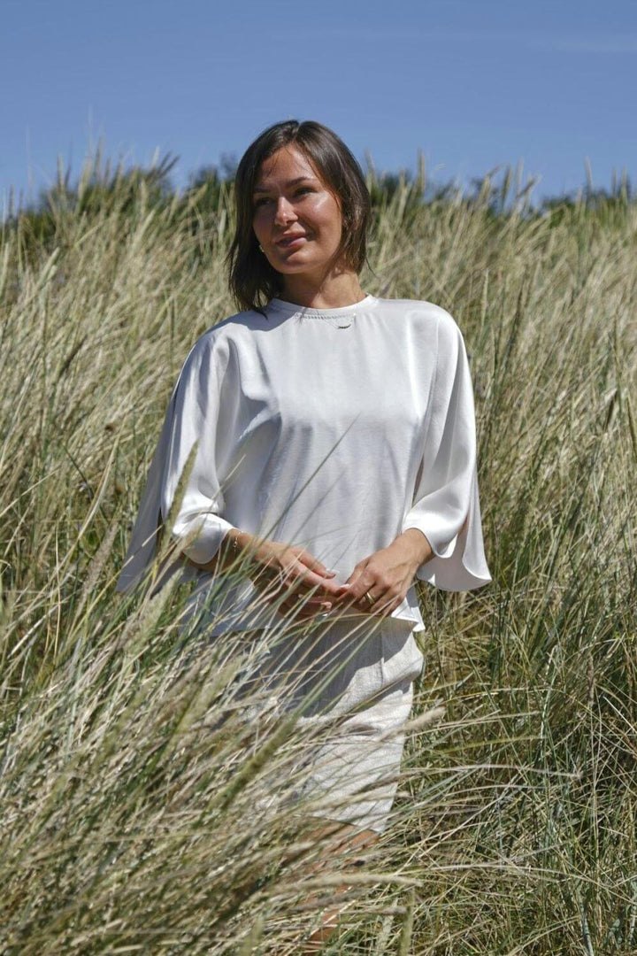 Neo Noir - Liora Heavy Sateen Blouse 165567 - 621 - Pearl Bluser 