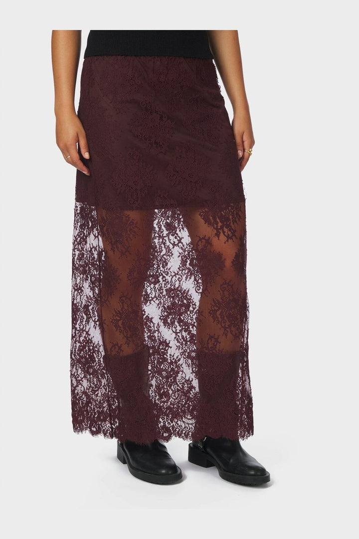 Neo Noir - Memmie Lace Skirt 164661 - 174 - Burgundy