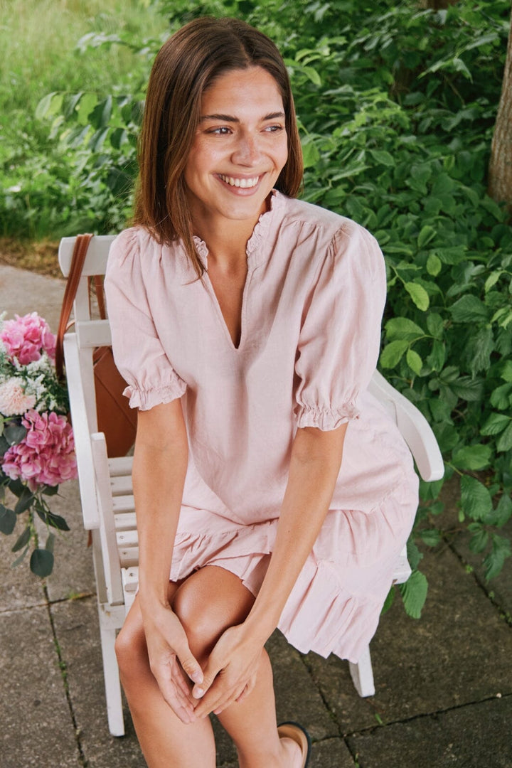 Neo Noir - Odesa Linen Blouse - Rose Smoke