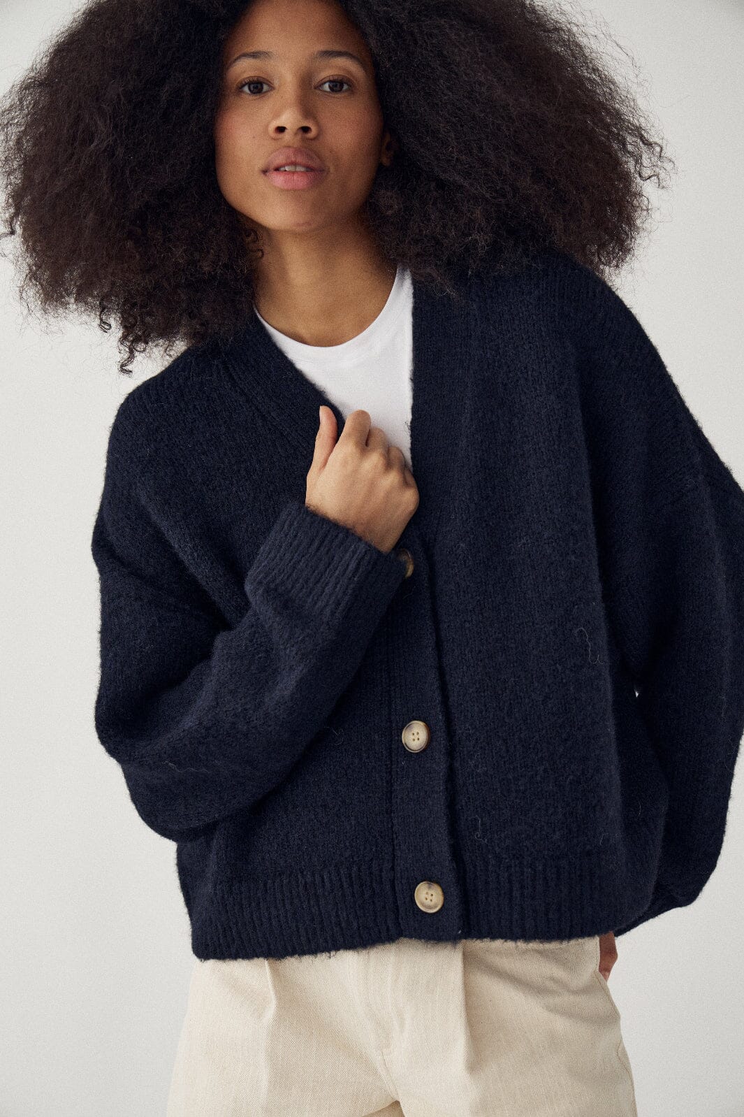 Noella - N-Laiana Knit Cardigan 16100001 - 007 - Navy Cardigans 