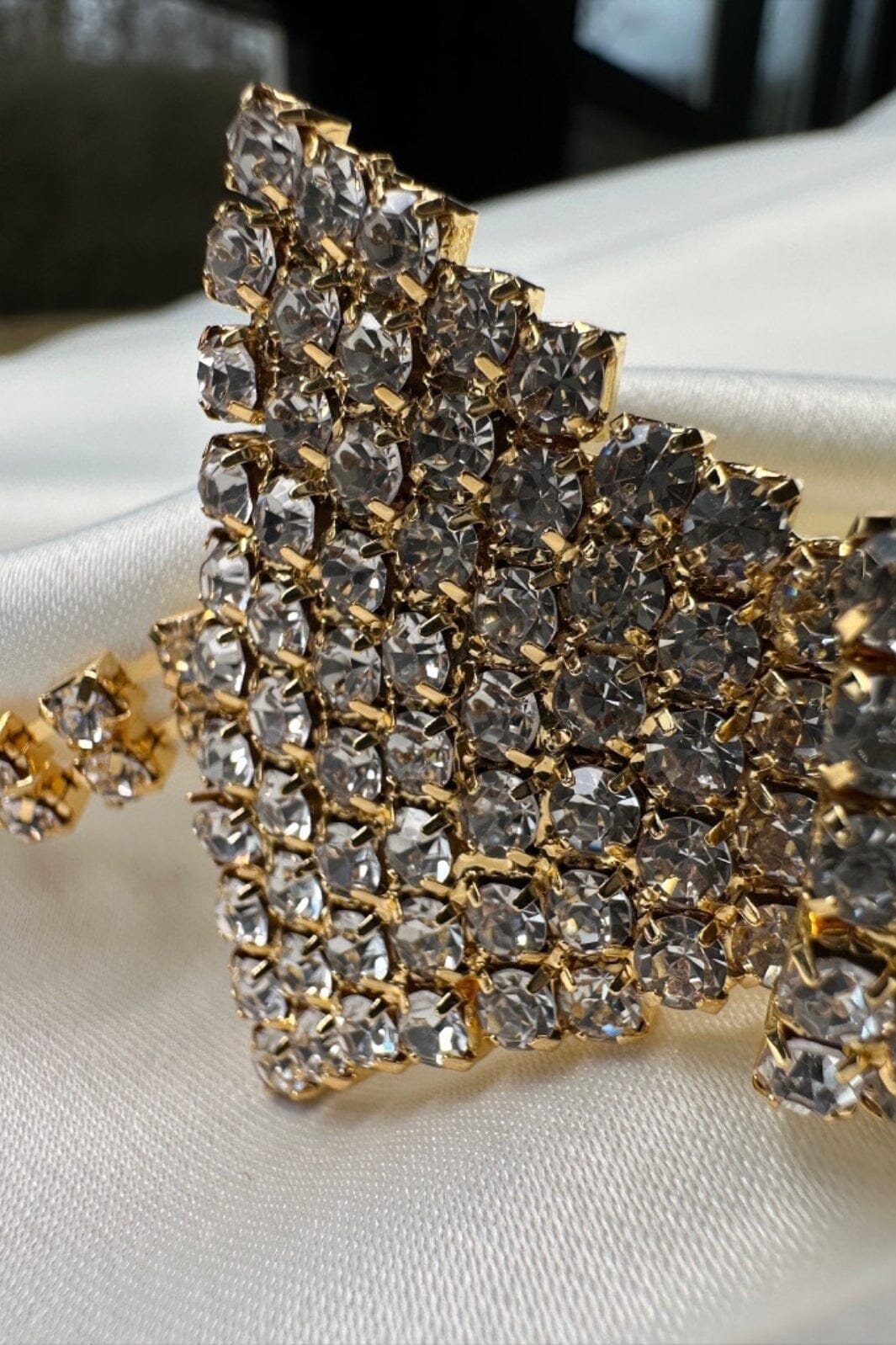 O element - Night Out Butterfly - Forgyldt