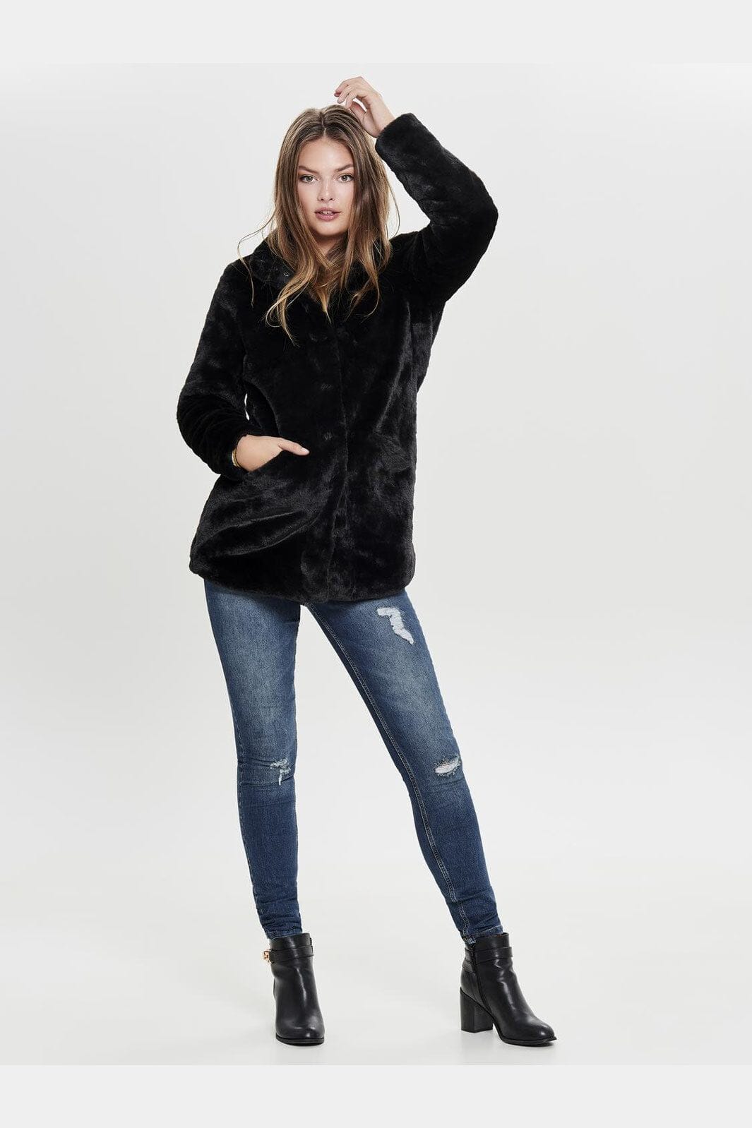 Only - Onlvida Faux Fur Coat - 2889506 Black