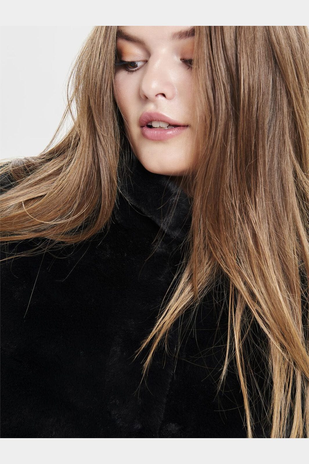 Only - Onlvida Faux Fur Coat - 2889506 Black