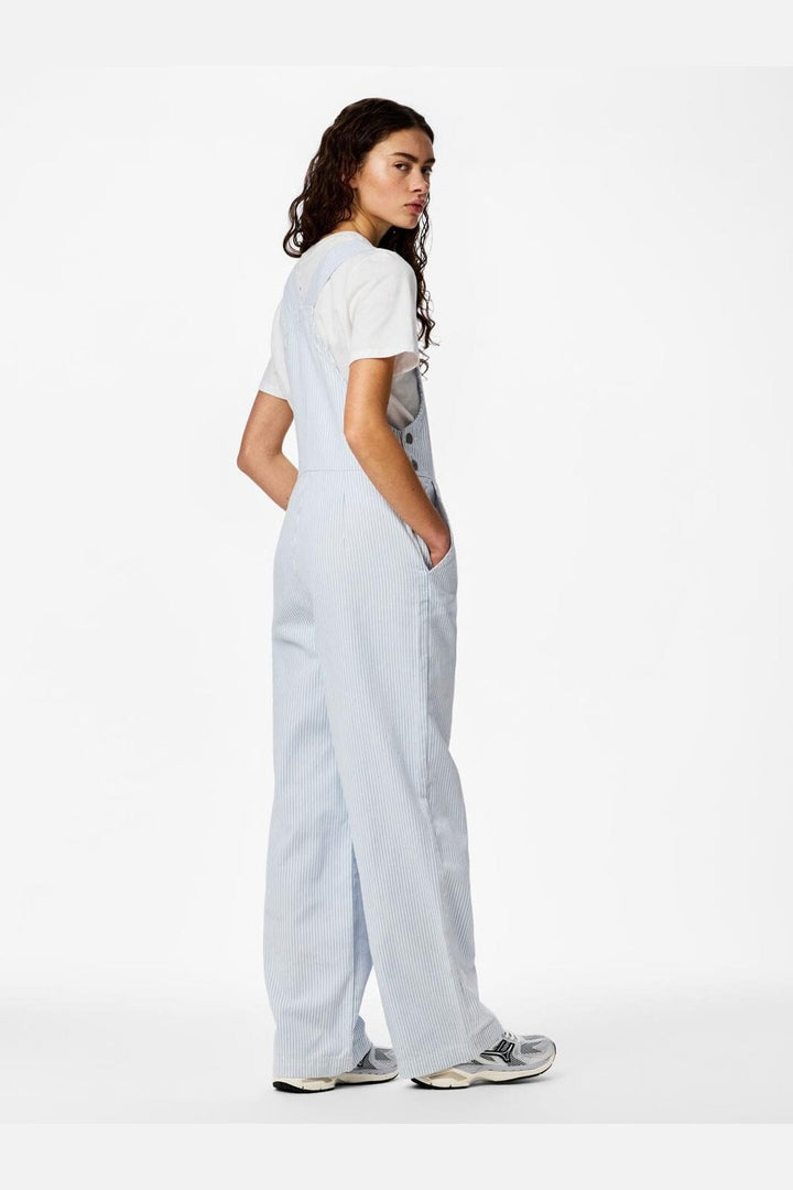 Pieces - Pcallo Dungaree Fsy - 5105196 Cashmere Blue Cloud Dancer