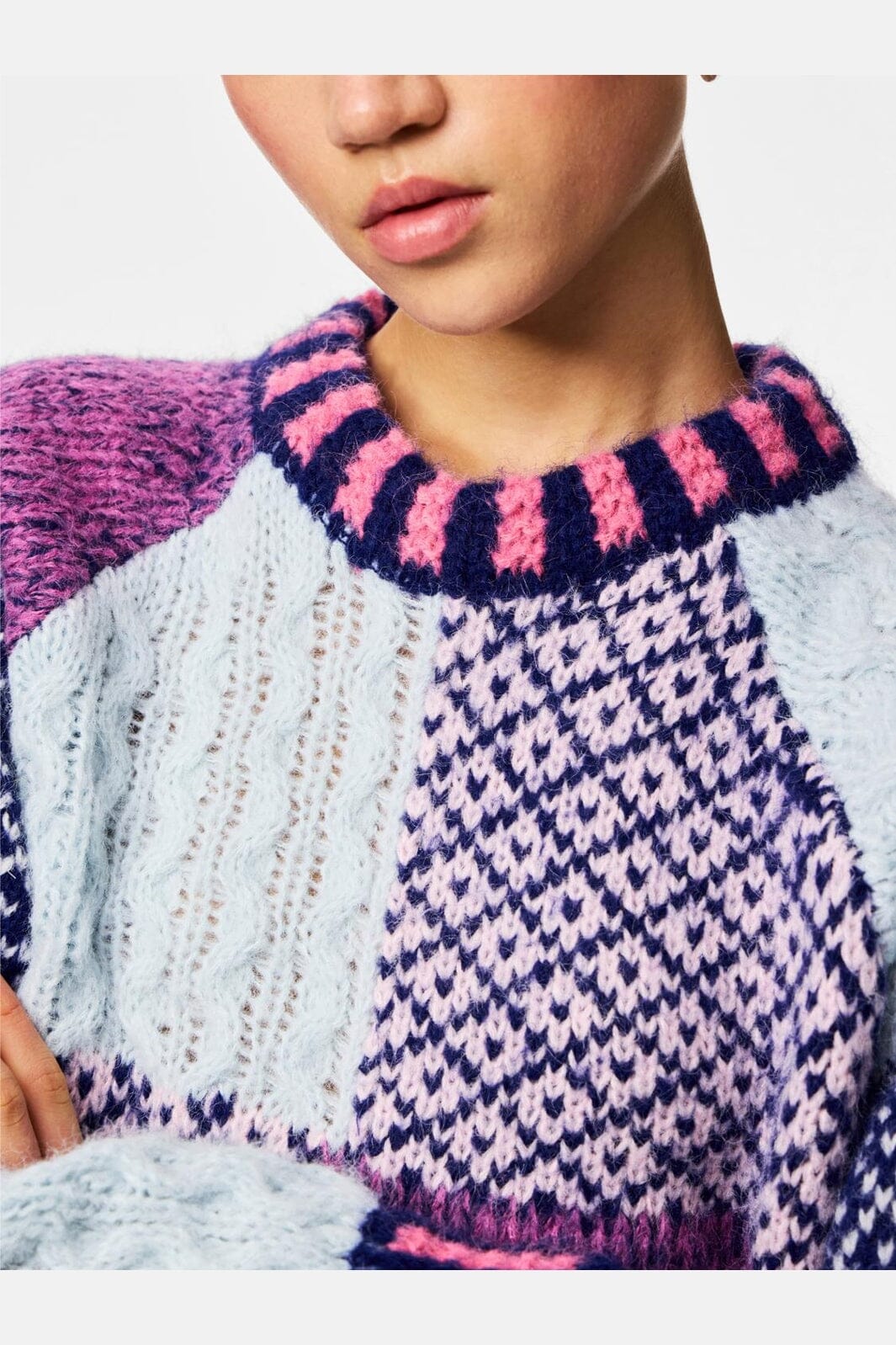 Pieces - Pcfusion Ls O-Neck Colorblock Knit - 5129669 Sachet Pink Blue And Purple Colorblock