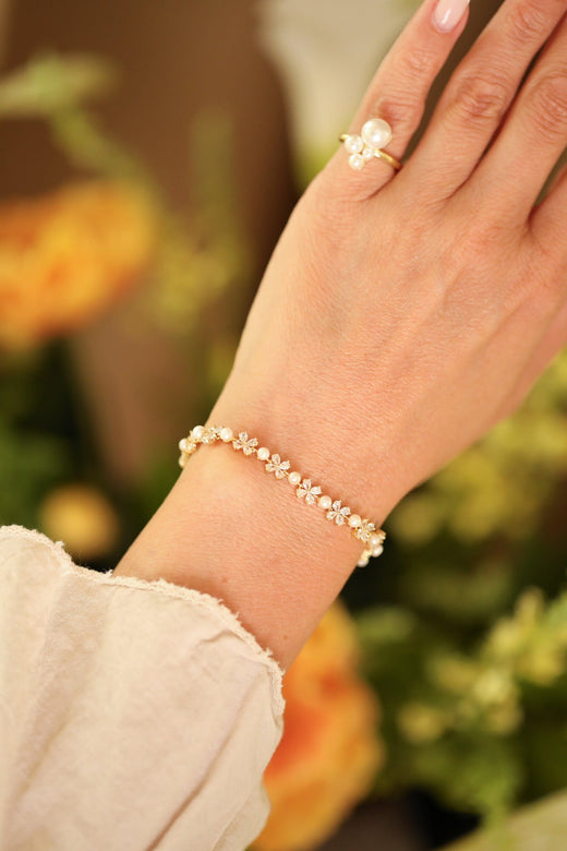 Rooted - Golden Daisy Bracelet - Forgyldt Armbånd 
