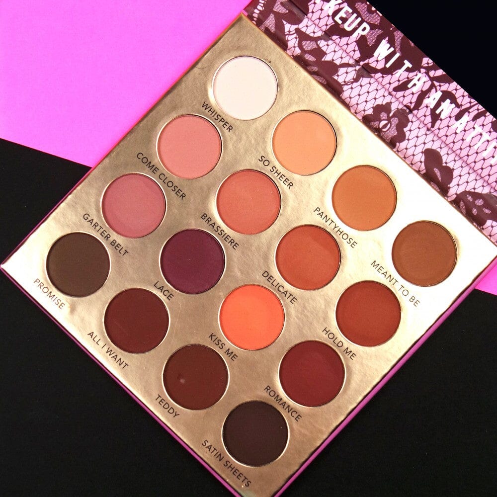 Rude Cosmetics - Lingerie Collection - 16 Matte Eyeshadow Palette - Romantic Night