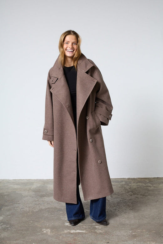 Sisters Point - Dar-Long 19676 - 216 - Mocca Mel.