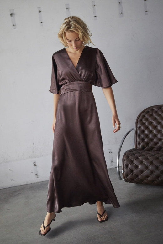 Sisters Point - Gisela-Dr16 19165 - 221 - Brown Kjoler 