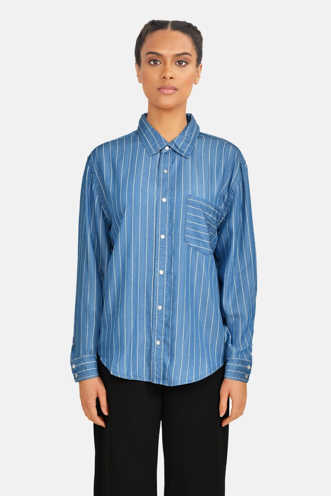 Sisters Point - Osia-Sh1 - 832 Blue/White