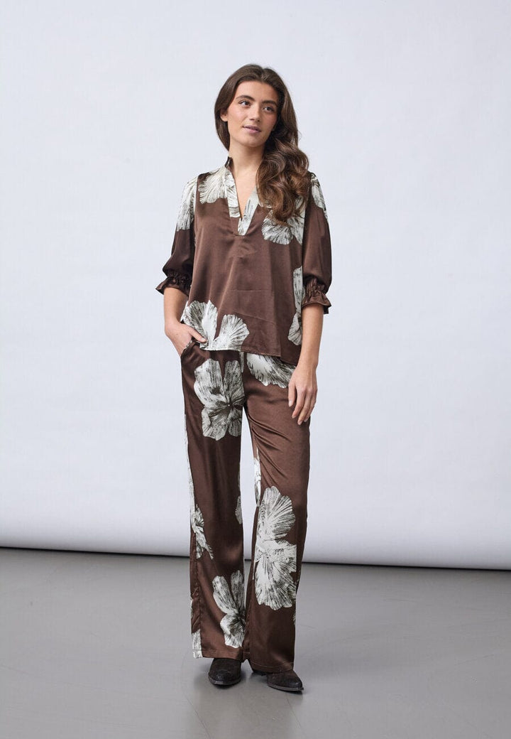 Sisters Point - Venny-Ss8 19834 - 800 - Brown Flower Bluser 