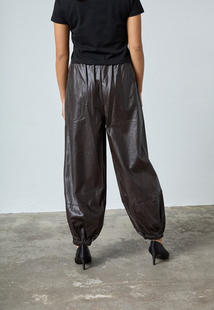 Sisters Point - Vosi-Pa 19682 - 222 - D. Chocolate Bukser 