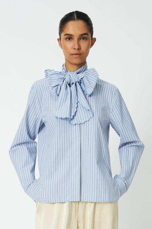 Stella Nova - Striped Scallop Bow Shirt Pc63-2579 - 023 White With Blue Stripes Skjorter 