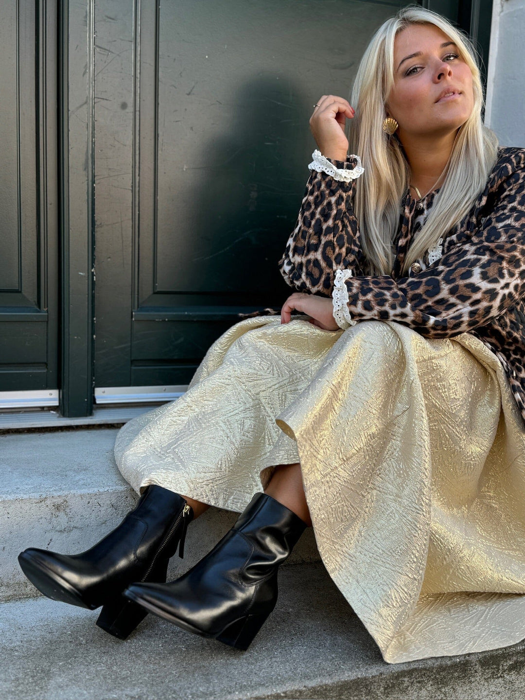 Stories From The Atelier By Copenhagen Shoes - Thinking Skirt - 0051 Gold