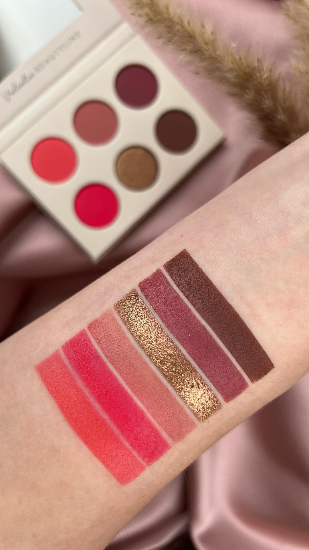 Valentin Beautyline - Find Your Beauty Inside - Øjenskygge Palette