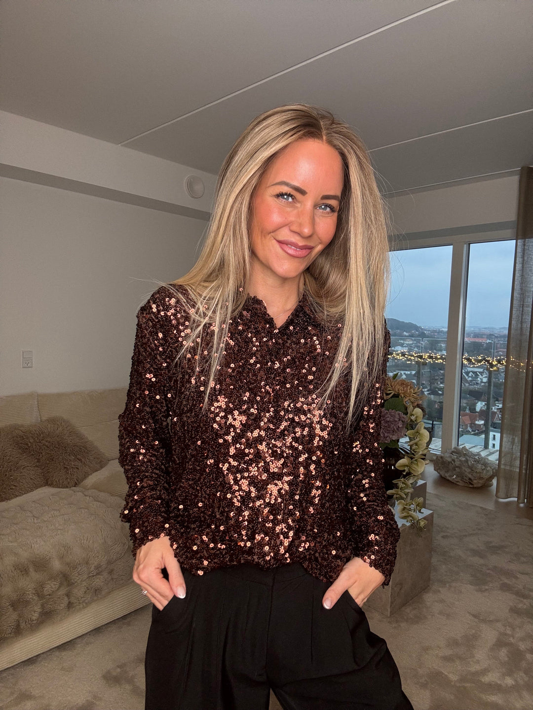 Valentin Studio - Classy Sequins Shirt 163336 - 210 - Brown Skjorter 