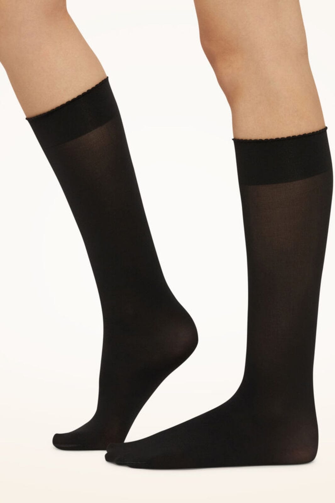 Wolford - Velvet De Luxe 50 Knee-highs - 7005 Black