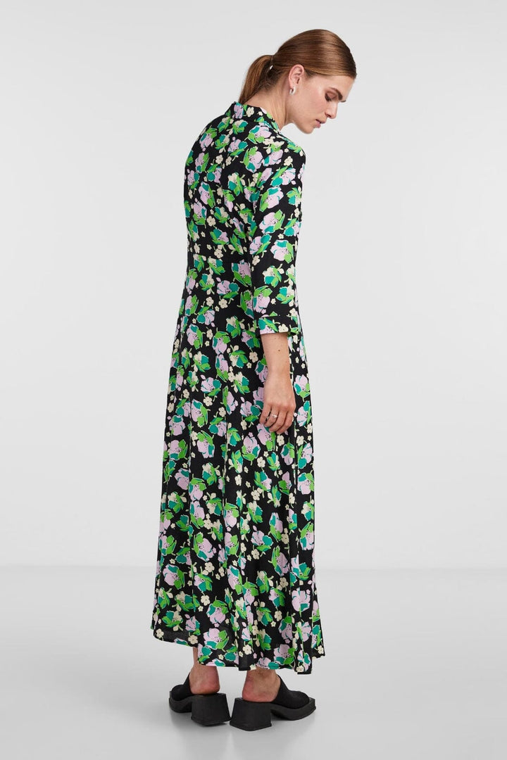 Y.A.S - Yassavanna Long Shirt Dress S. - 4307580 Black FLOWER